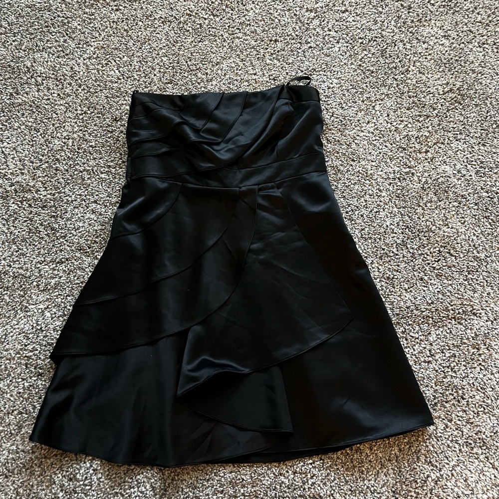 Strapless frills mini dress